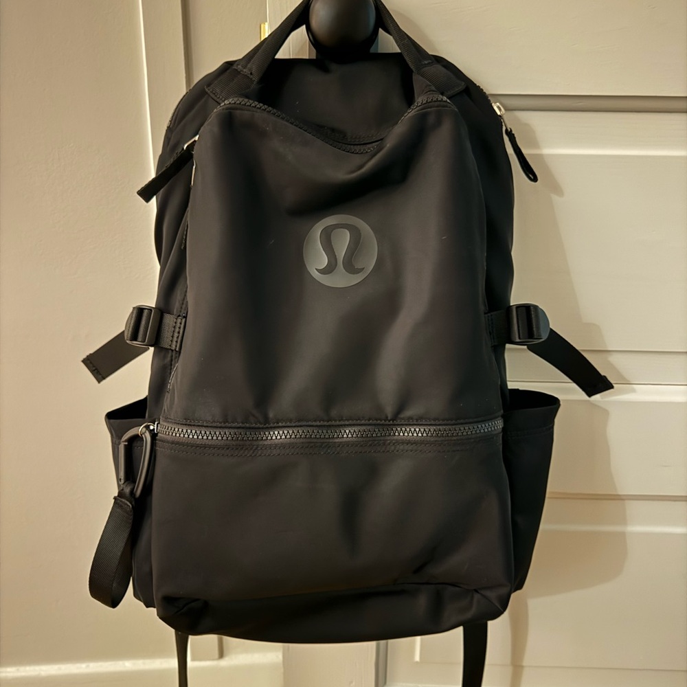 lululemon athletica Black Men's Backpack